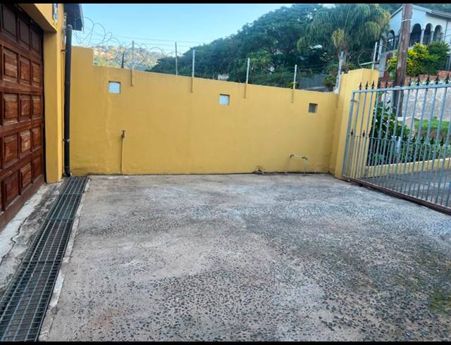 4 BEDROOM HOUSE FOR SALE IN RESERVOIR HILLS